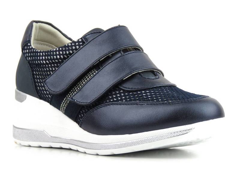 Damenschuhe mit Klettverschluss und Keilabsatz – WOJTYŁKO 22406G, Marineblau