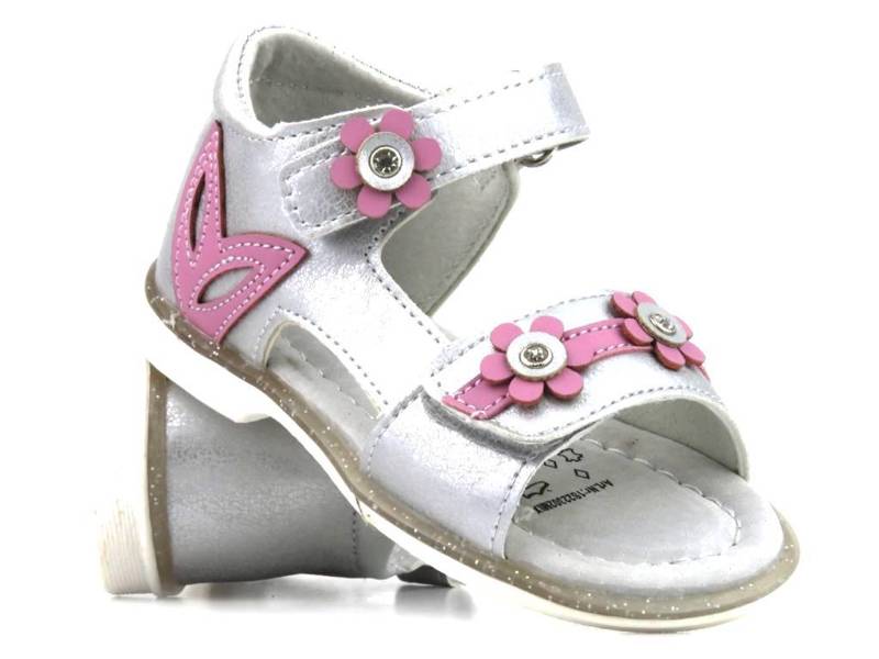 Kindersandalen mit profilierter Innensohle - WOJTYŁKO 22302, Silber