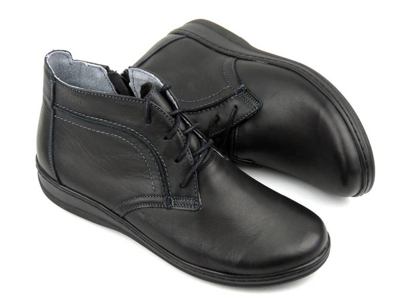 Leichte, bequeme Damenstiefeletten aus polnischer Produktion - HELIOS Komfort 612-2, schwarz