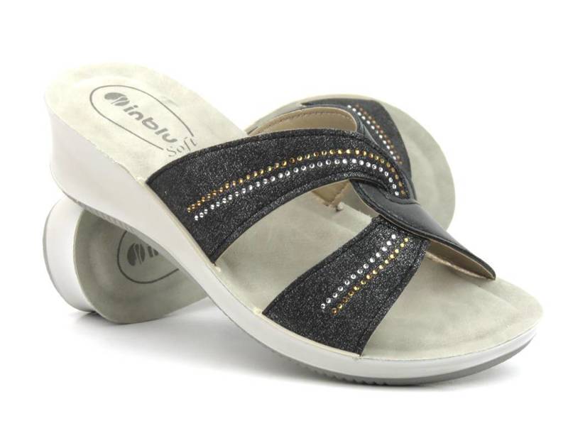 Bequeme Damen-Flip-Flops mit niedrigem Keilabsatz – INBLU SE-06, schwarz