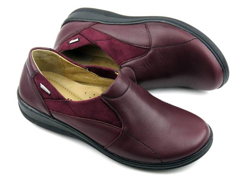 Damen-Slipper aus Naturleder - HELIOS Komfort 354, Kirsche