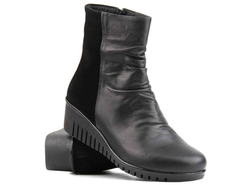 Hohe Damen-Keilstiefel 5 cm - COMFORTABEL 960020-01 schwarz