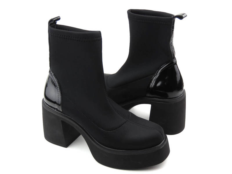 Schwarze Damenstiefeletten - VENEZIA 843120600,